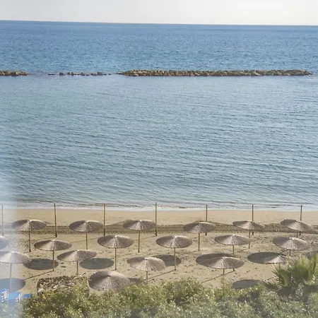 Armonia Seafront * לימסול