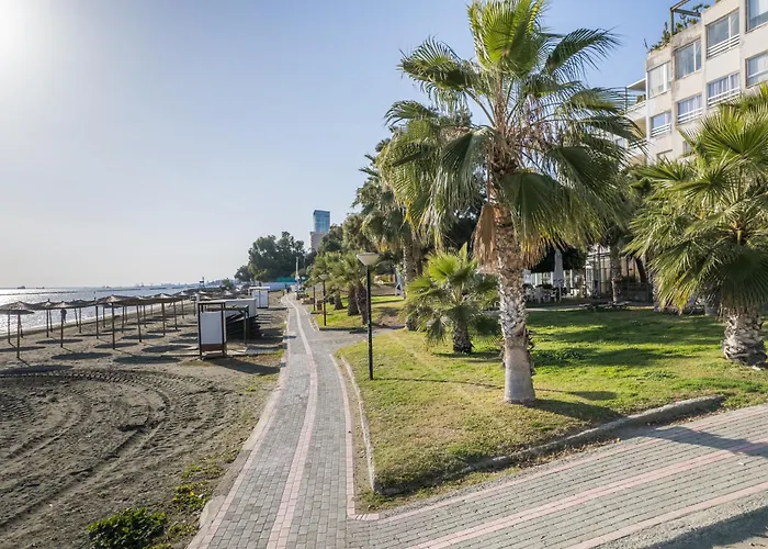 Apartment Armonia Seafront *